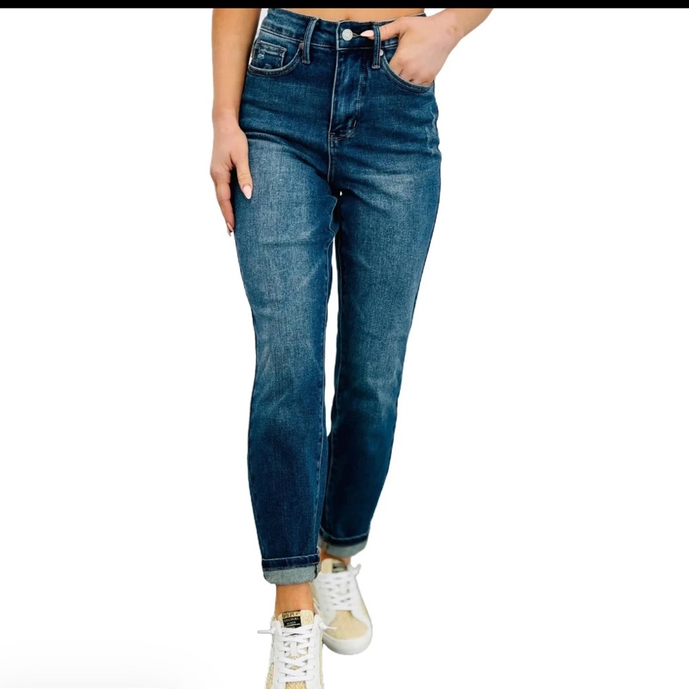 Judy Blue Tummy Control Slim Jeans
